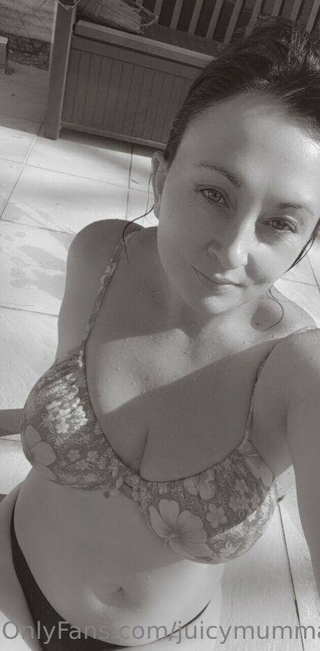 Juicymumma69 OnlyFans Mega