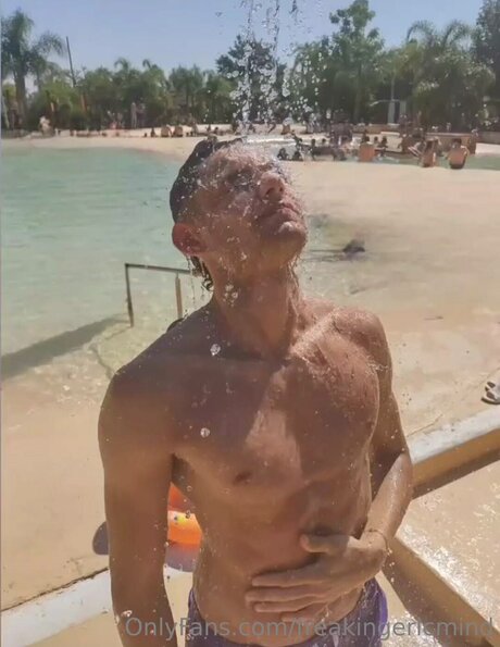 Freakingemind Leaks von OnlyFans