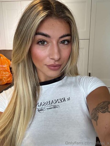 Ellaajasminee Leaked OnlyFans