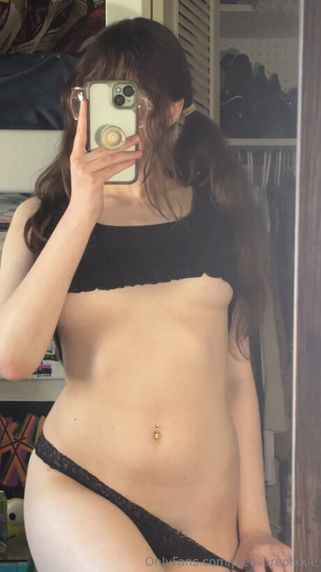 Pleasurepixxie Nacktbilder von OnlyFans