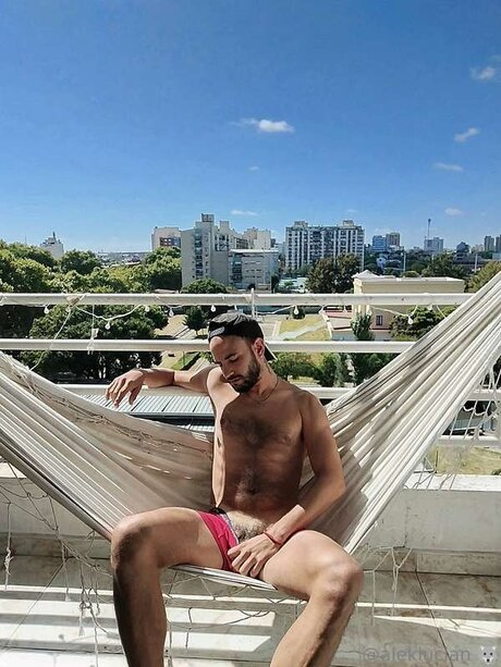 Aleklucian Leak von OnlyFans Pornografie