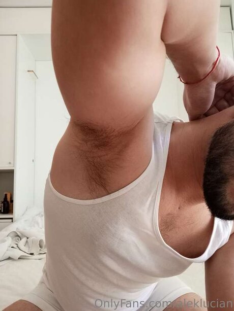 Aleklucian Nacktbilder von OnlyFans