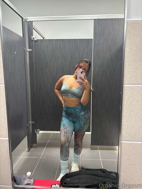 Organic Orgasm OnlyFans öffentliche Fotos OnlyFans