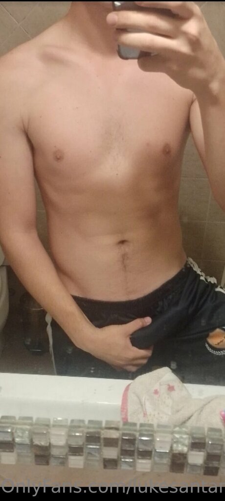 Lukesantana22 Nacktpornos auf OnlyFans