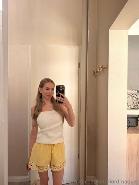 Kiaralordmagyar OnlyFans Pornografie