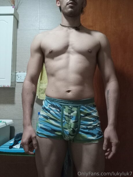 Lu Ken Nacktbilder OnlyFans geleakt