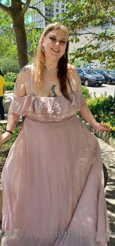 thatbigaltgirl Nacktbilder geleakt