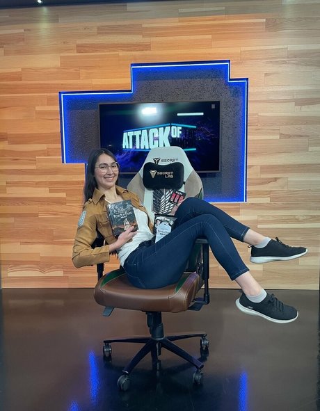 Ovilee May Sextape OnlyFans Nacktbilder