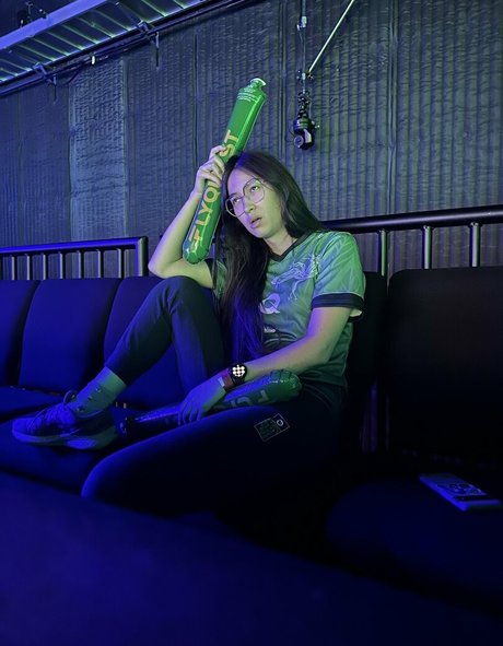 Ovilee May Füße OnlyFans