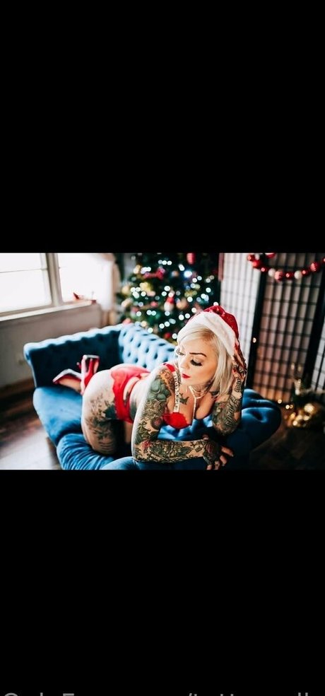 tattooedbarbie86 OnlyFans-Model