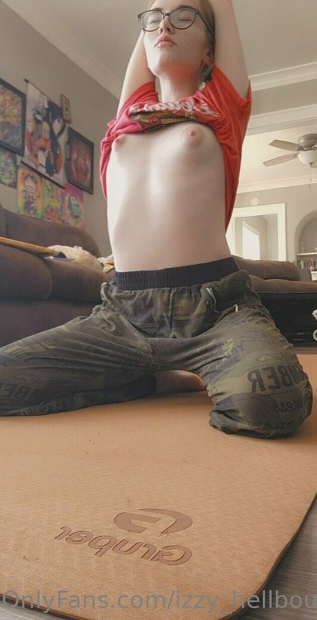 izzy hellbourne XXX OnlyFans