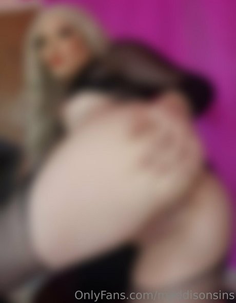 maddisonsins OnlyFans Sextape