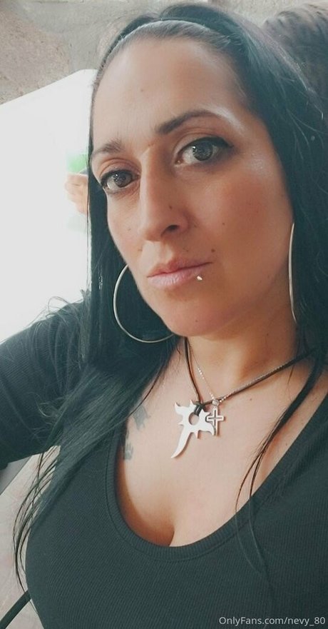 nevy 80 Nacktbilder von OnlyFans