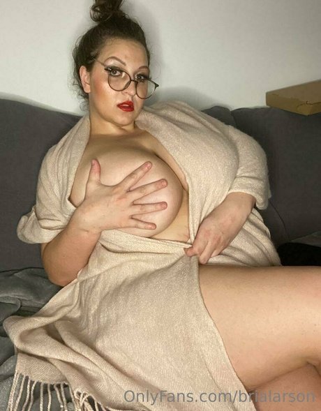 brialarson OnlyFans Leak