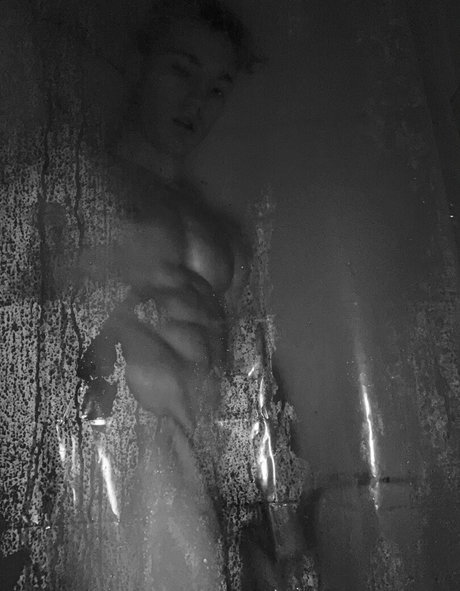 hazel hoffman NurlyFans-Brüste