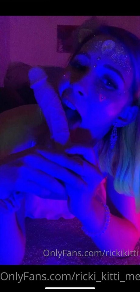 ricki kitti meow OnlyFans Nacktbilder