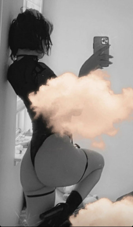 Ltlyata OnlyFans-Leaks