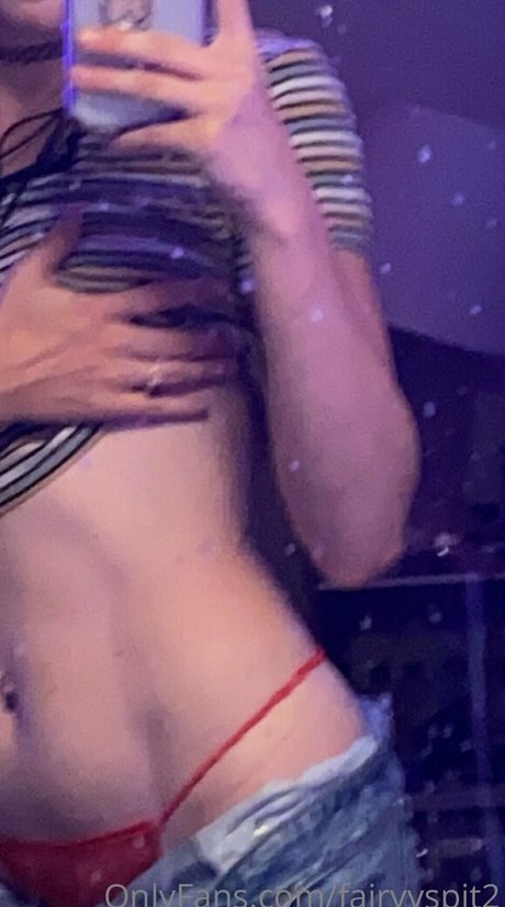 fairyyspit2 Nacktpornos auf OnlyFans