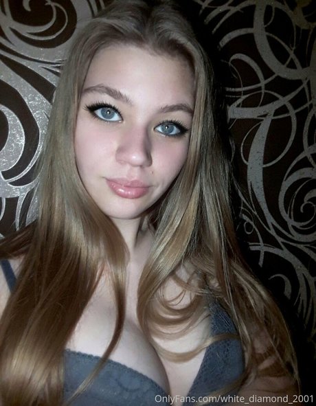 white diamond 2001 Leak von OnlyFans