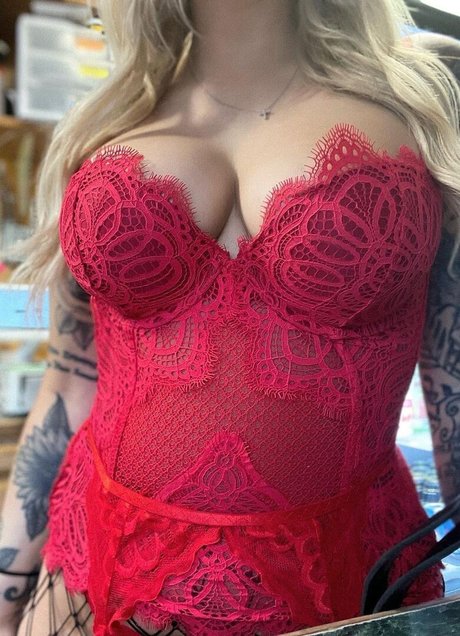 große vollbusige onlyfans Erwachsene Hinter-den-Kulissen