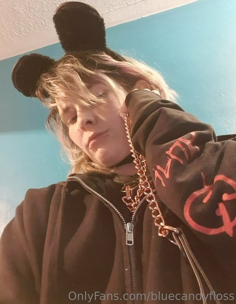 bluecandyfloss Leaks von OnlyFans