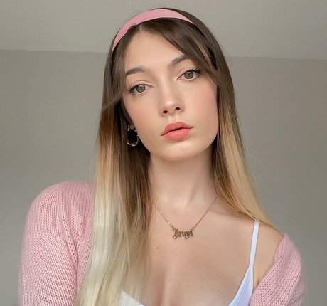 daisyfayebee NSFW OnlyFans