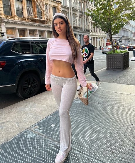 Daniella Salvi Nackt geleakt OnlyFans