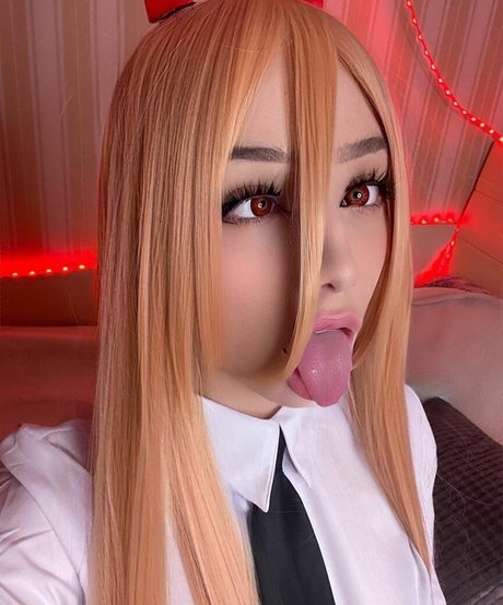 sister itachi OnlyFans-Model