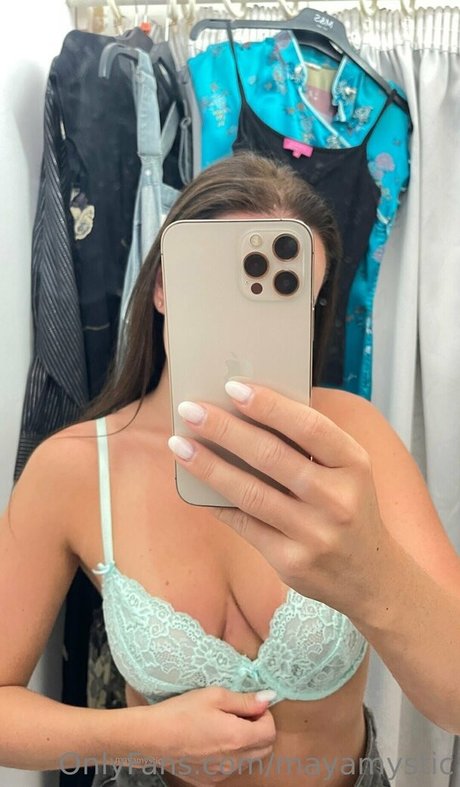 mayamystic NurlyFans-Pornos