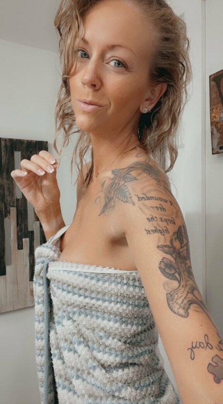 chart92 Nacktbilder von OnlyFans geleakt