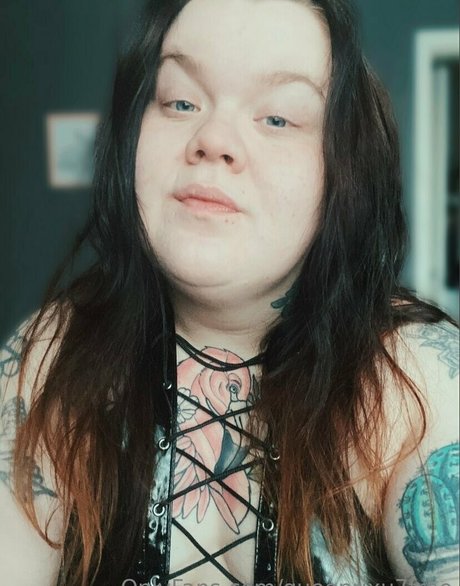 queenrixu7free Leak von OnlyFans