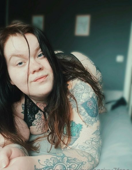 queenrixu7free OnlyFans Nacktbilder geleakt