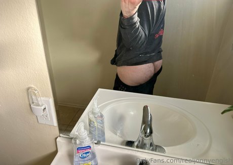 realjonnyenglsh OnlyFans