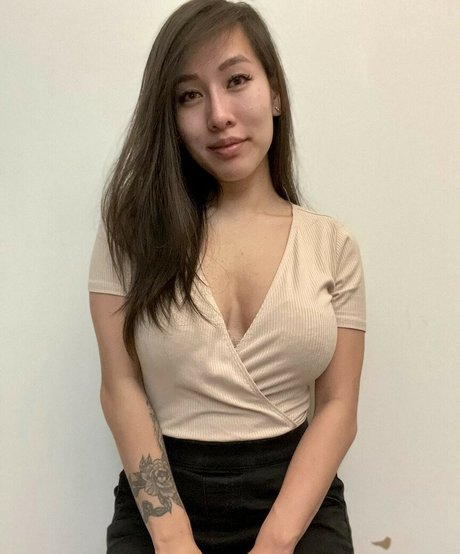 SpiiceTee OnlyFans Strip