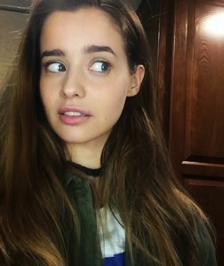 Holly Earl Leaked Porn OnlyFans