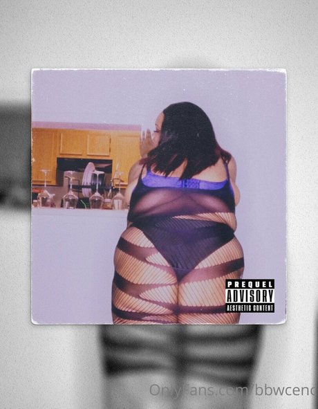 französische reife onlyfans sexy Nacktbilder Bild