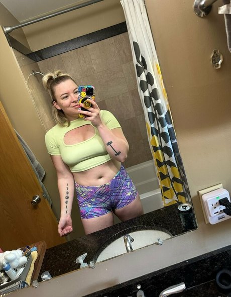 sunny84 Kostenloses OnlyFans