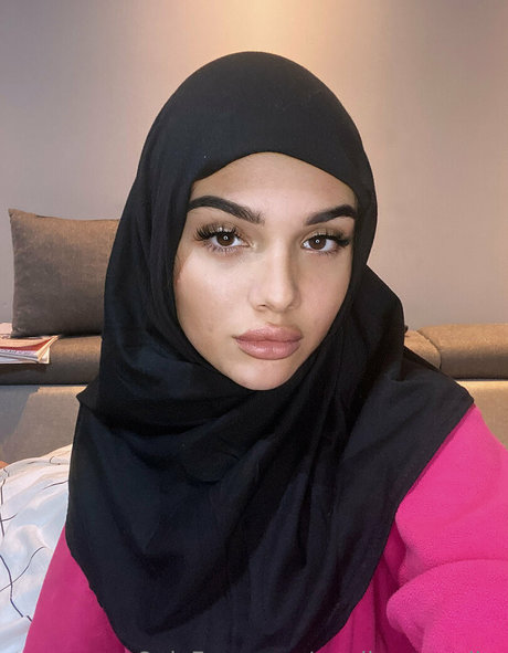 madina muslim x OnlyFans Leak