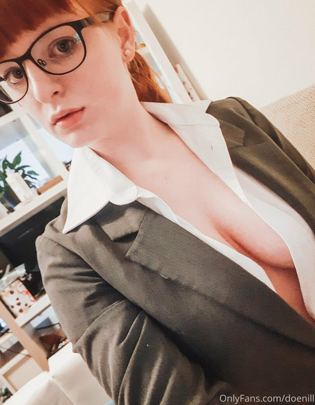 doenill NurlyFans-Pornos
