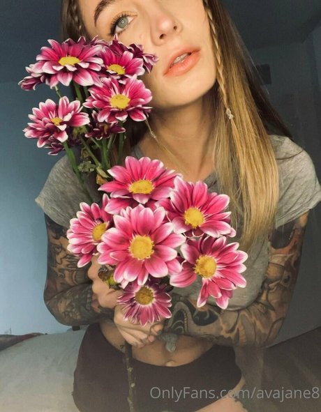 avajane8 OnlyFans