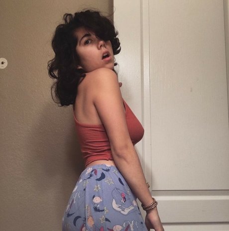 Angel Isais Kostenlose OnlyFans-Inhalte