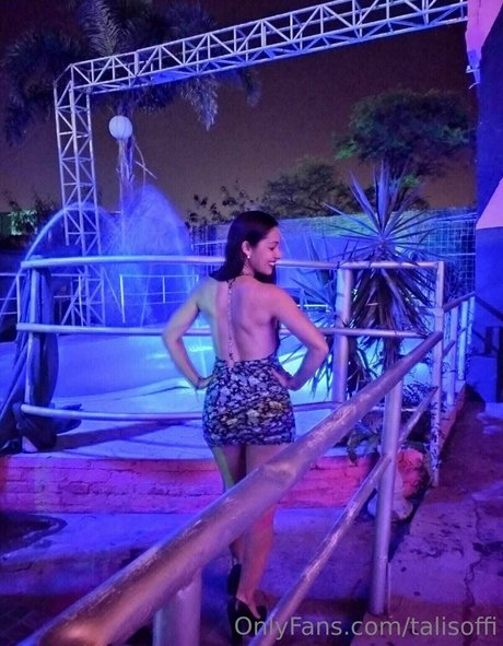 talisoffi OnlyFans schlank