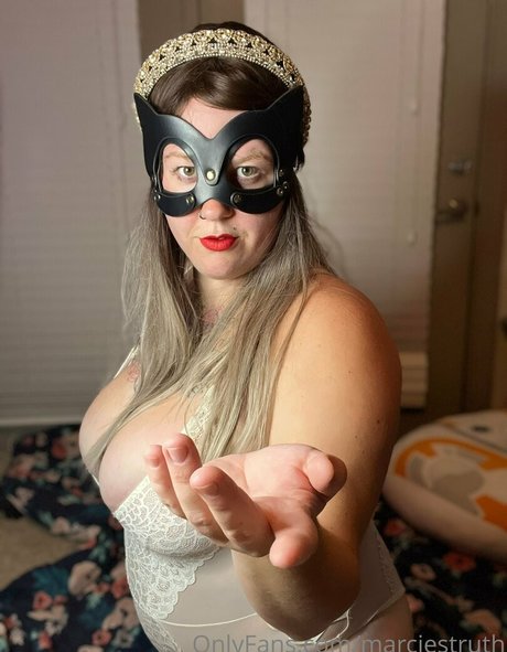marciestruth OnlyFans Brüste Bild