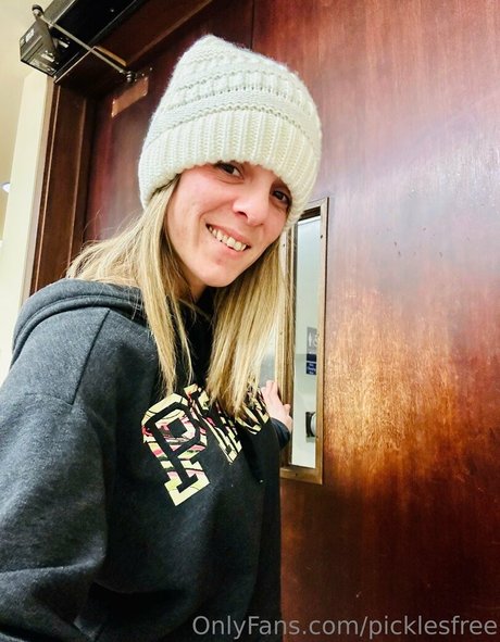 picklesfree Nacktpornos von OnlyFans geleakt