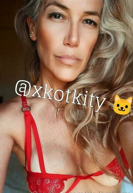 skylarcharm Neue geleakte OnlyFans-Inhalte