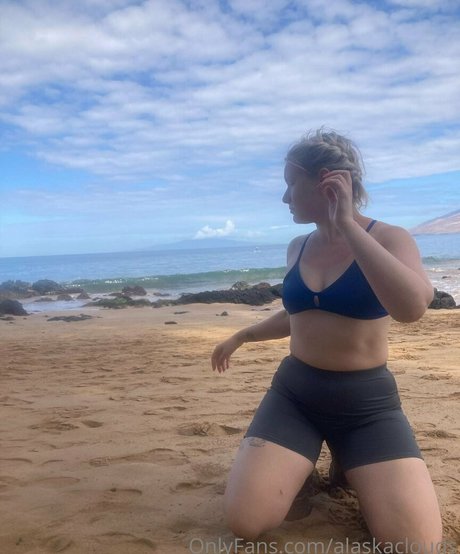 alaskaclouds OnlyFans Sex Leak