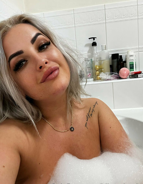bliss simple Nacktbilder von OnlyFans geleakt