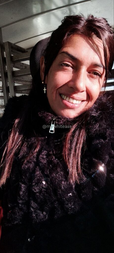 Yourwhiteass OnlyFans