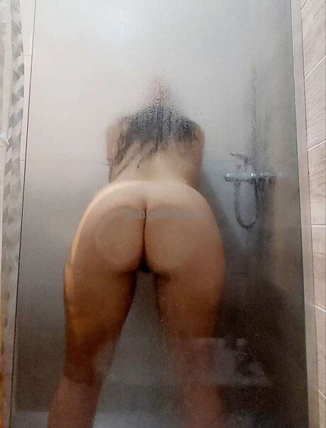 Yourwhiteass OnlyFans Strip