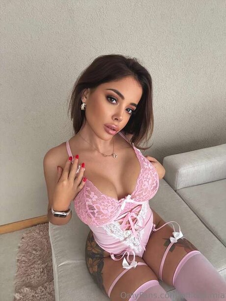 Official Mia Nacktbilder OnlyFans